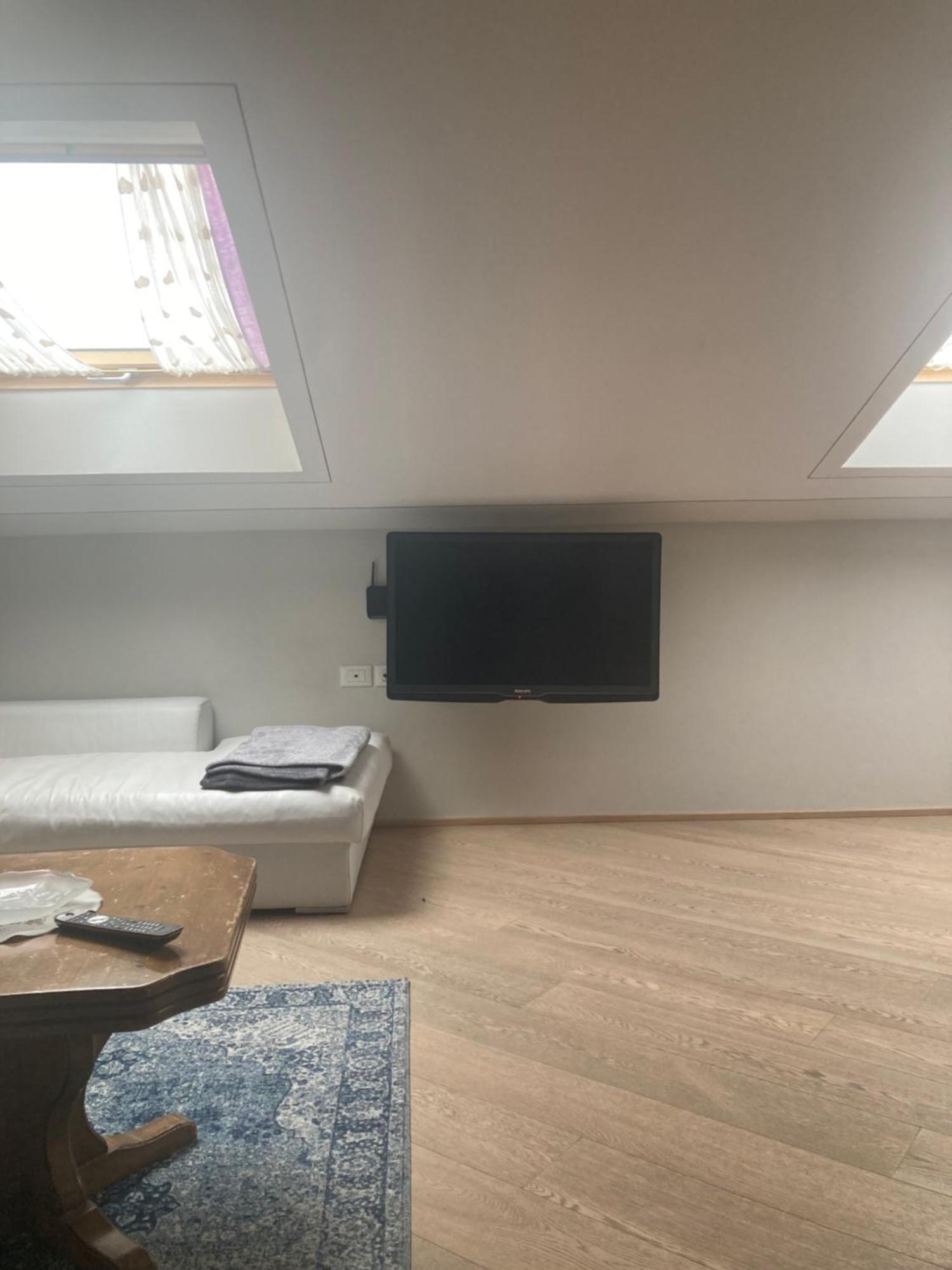 Crystal House Apartment Кавалезе Екстериор снимка